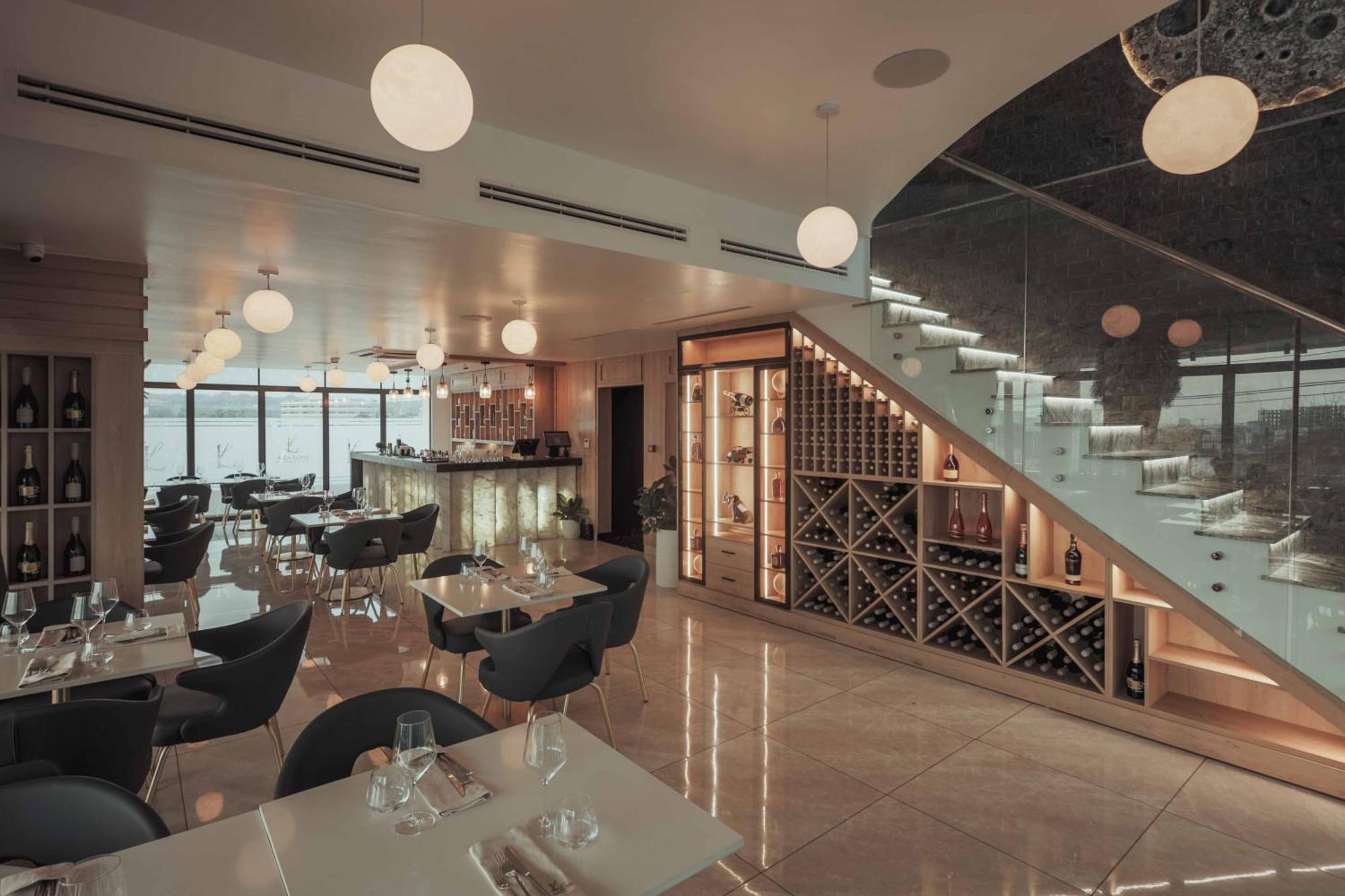 Accra Luxury Apartments @ The Signature Екстериор снимка