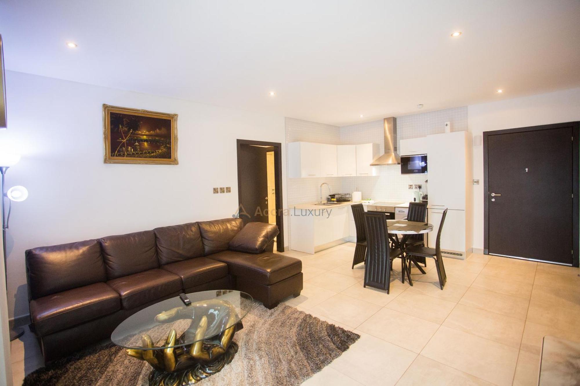 Accra Luxury Apartments @ The Signature Екстериор снимка