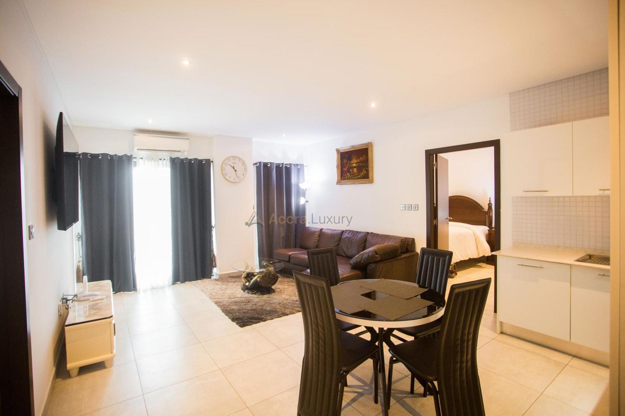 Accra Luxury Apartments @ The Signature Екстериор снимка