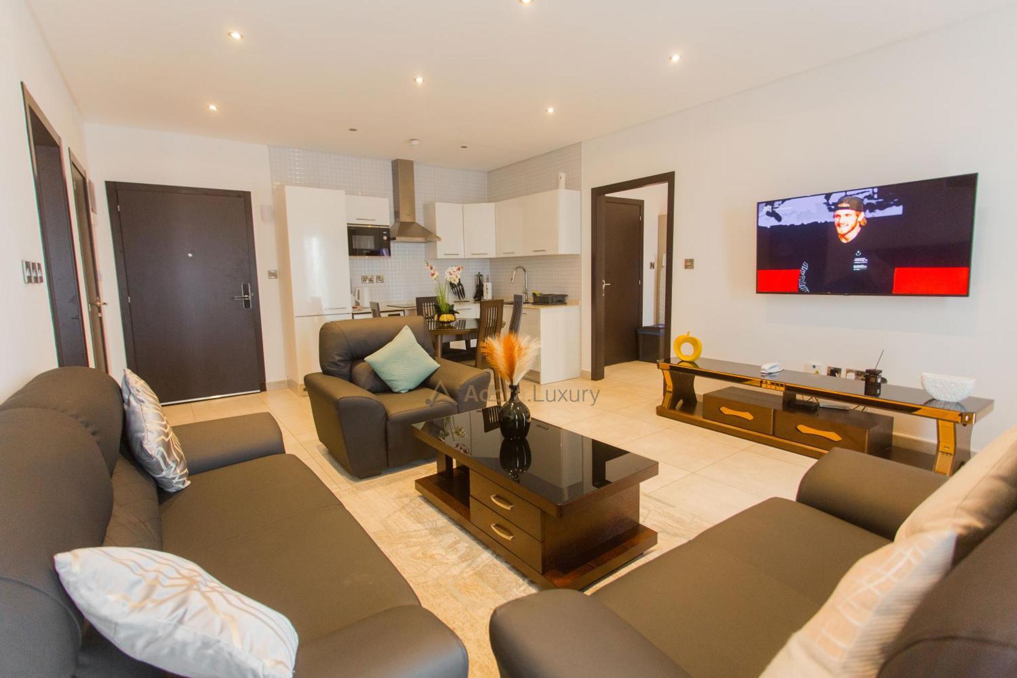 Accra Luxury Apartments @ The Signature Екстериор снимка